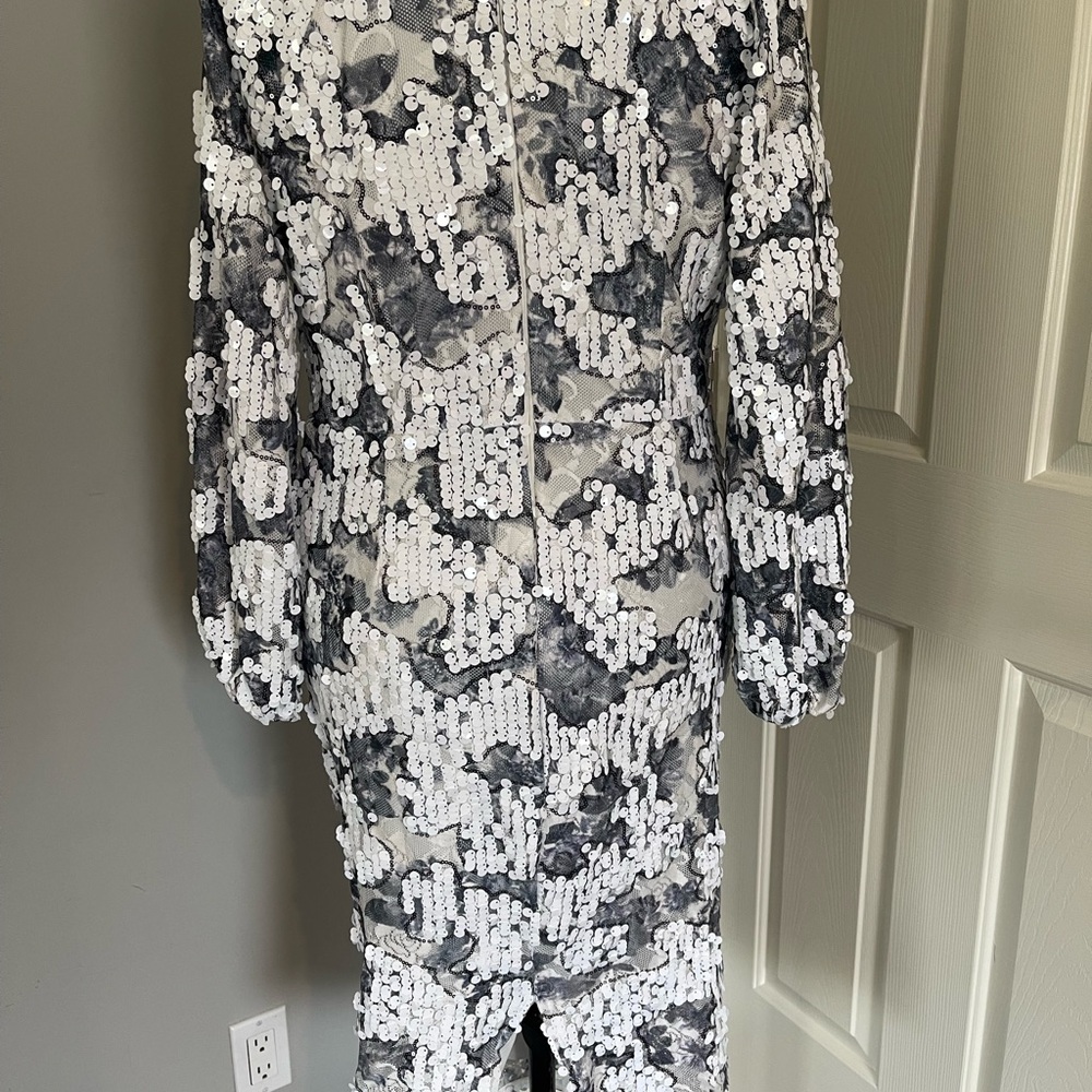 Vegas Baby! Fun Elegant Sequin Party Dress 14 with Deep V and Draped Panels - Picture 7 of 16